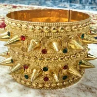 طلا در حد نو