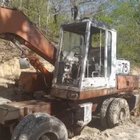 بیل لاستیکی پوکلن پوکلین|خودرو سنگین|تنکابن, |دیوار