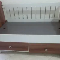تخت  خواب بچه