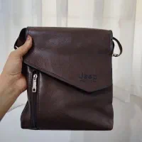 کیف|کیف، کفش، کمربند|تربت‌حیدریه, باغ سلطانی|دیوار