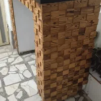 میز چوبی پیشخوان