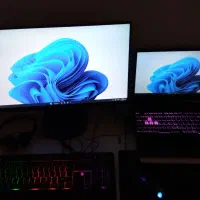 لپتاپ Asus Tuf و مانیتور گیمینگ