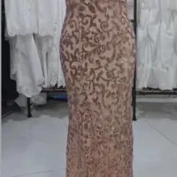 لباس مجلسی|لباس|پردیس, فاز ۴|دیوار