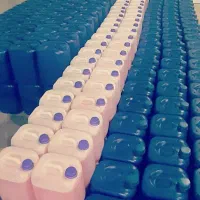 شوینده تخصصی کارواش و دیتیلینگ