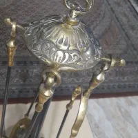 وسایل تزئینی بغل شومینه