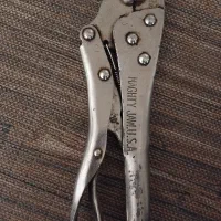 انبر قفلی آمریکایی اصل