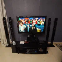 میز تلوزیون شیشه ای تمام مشکی|میز تلویزیون|بندر انزلی, کلیور|دیوار