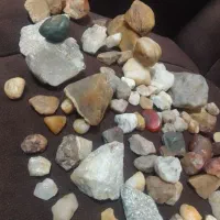 سنگهایی قیمتی ونیمه قیمتی|کلکسیون اشیاء عتیقه|شهریار, شهرک بهاران (ویره)|دیوار