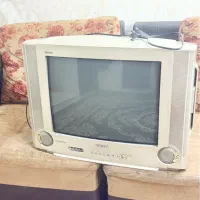 تلویزیون قدمی رنگی سامسونگ