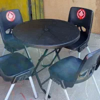 ست میزو صندلی پلاستیکی طرح میزلند  وبستنی فروشی