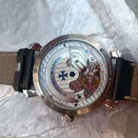 چند عدد ساعت مچی|ساعت|کرج, کوی زنبق|دیوار