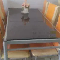 میز وصندلی