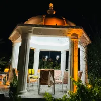 آپارتمان ۷۰ متری ۱ خوابه شیک باهنر جنوبی