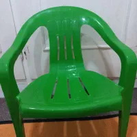 صندلی پلاستیکی