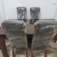 میز ام دی اف ۶نفره