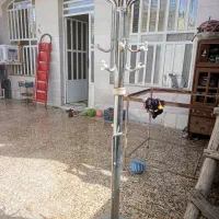 چوب لباسی پایه سنگی