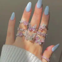 انگشتر و گردنبند های کریستالی