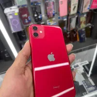 ایفون ۱۱ قرمز