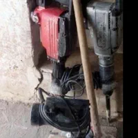 تخریب با پیکور جازنی و ناخاله برداری کاشیکاری