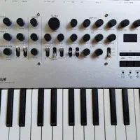 سینتی سایزر minilog