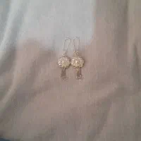 یک جفت گوشواره وسه تا النگوی کلکته محکم وقدیمی