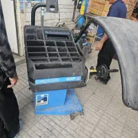 دستگاه بالانس و تعیوض لاستیک
