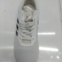 کفش Adidas سبک، شیک، مناسب ورزش و استایل روزمره|کیف، کفش، کمربند|فولادشهر, B1|دیوار