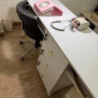 میز ناخن|آرایشگاه و سالنهای زیبایی|رشت, جهاد|دیوار