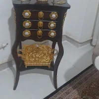 میز چوبی سالم