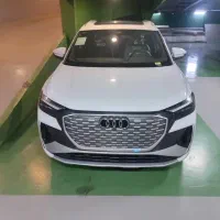 آئودی Q4 e-tron مدل 2025|خودرو سواری و وانت|تهران, حکمت|دیوار