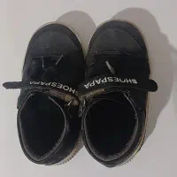 کفش بچه گانه