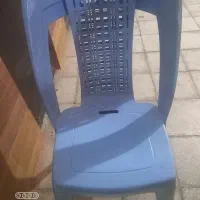 ۲تاصندلی پلاستیکی