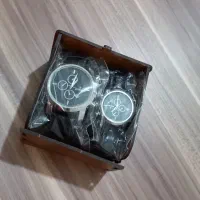 یک جفت ست ساعت زنانه و مردانه صفر تاریخ دار