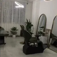 اجاره صندلی رنگ وکپ تخت مژه میز ناخن شهرجدیدهشتگرد