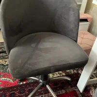 پدیکور/تخت مژه یا پاکسازی/صندلی/استندلاک/ترولی|آرایشگاه و سالن‌های زیبایی|نیشابور, فردوس شمالی|دیوار