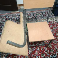 صندلی چوبی دسته دار دانشجویی