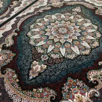 برادر بازوند صاحب این فرشها بام تماسی بگیر