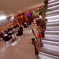 کمک آشپز و کارگر ساده