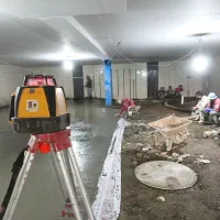 بتن ریزی و ماله پروانه کف