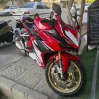 موتور هنداCBR RR