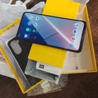 پوکو m7 256 gig