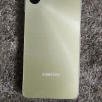 گوشی ضربه خورده