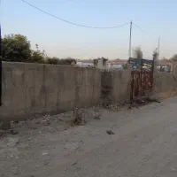 زمین صنعتی ،چهار دیواری
