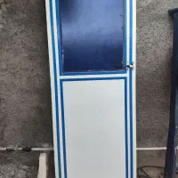 درب آلمینیومی سرویس بهداشتی