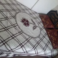 تخت دونفره