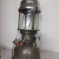 چراغ توری قدیمی در حد