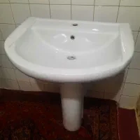 روشویی با پایه