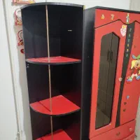 یک تخت کودک درحدنو ویک کمدوفرش ۳متری ترک
