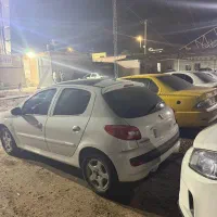 پژو ۲۰۷ ارتقا یافته فول همراه با لوازم|خودرو سواری و وانت|شیراز, حومه شیراز|دیوار