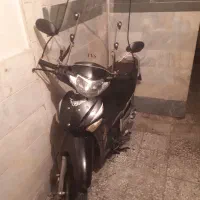 رادیسون ۱۵۰ هندا ویو دوچرخه